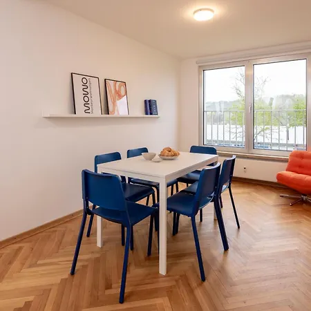Apartment Apartmenthaus - Grosszuegige Fuer Je 4-8 Personen Mit Balkon